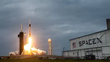 SpaceX, Yeni Nesil Starlink Uydularını Fırlattı