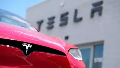 Tesla Hisseleri Düşüşte: Duracak mı?
